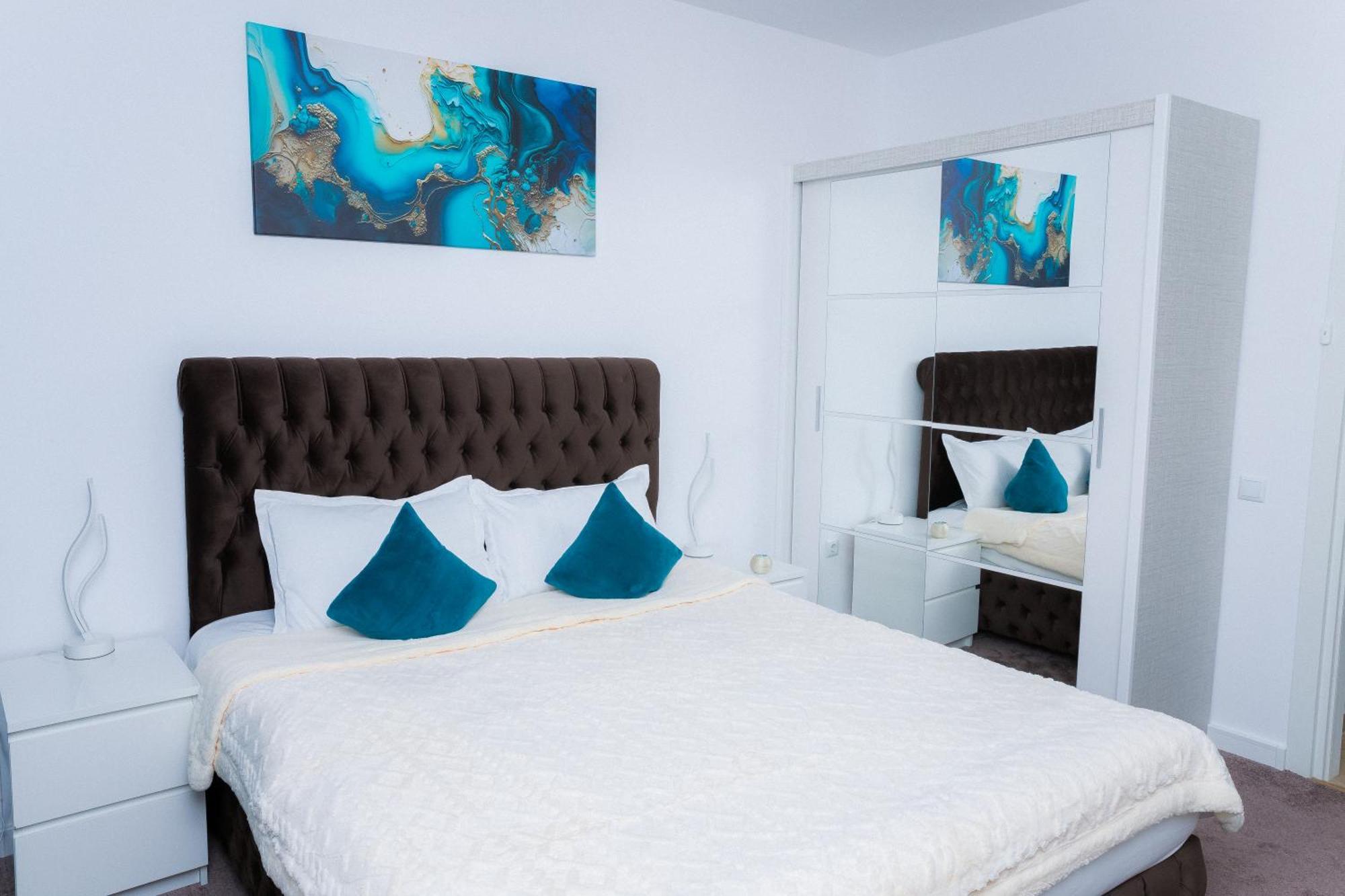 Elysian Urbanscape Brown, 2 Rooms, Near Bucharest Chiajna Екстер'єр фото