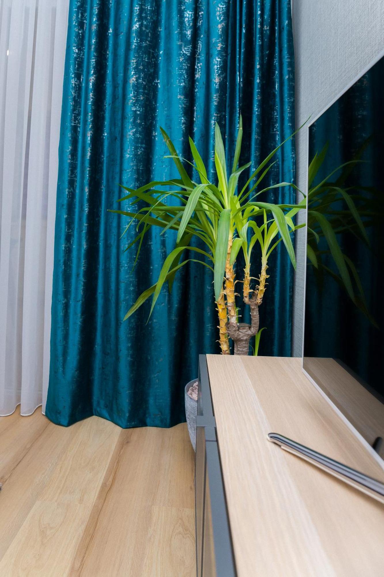 Elysian Urbanscape Brown, 2 Rooms, Near Bucharest Chiajna Екстер'єр фото