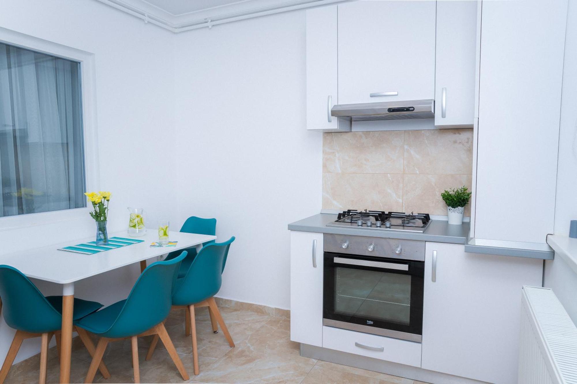 Elysian Urbanscape Brown, 2 Rooms, Near Bucharest Chiajna Екстер'єр фото