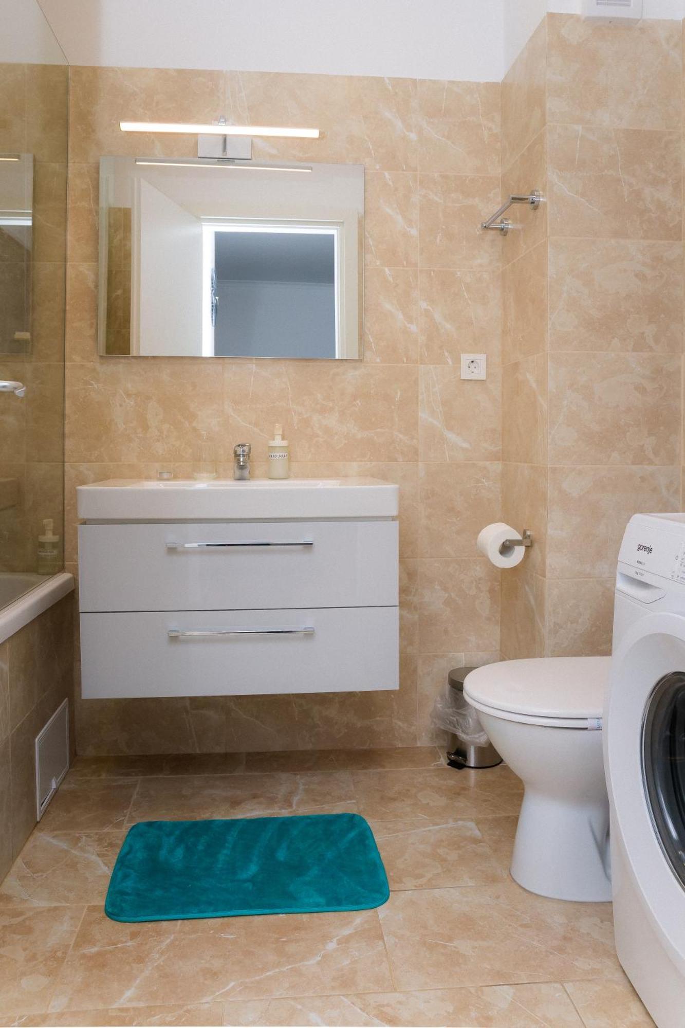 Elysian Urbanscape Brown, 2 Rooms, Near Bucharest Chiajna Екстер'єр фото